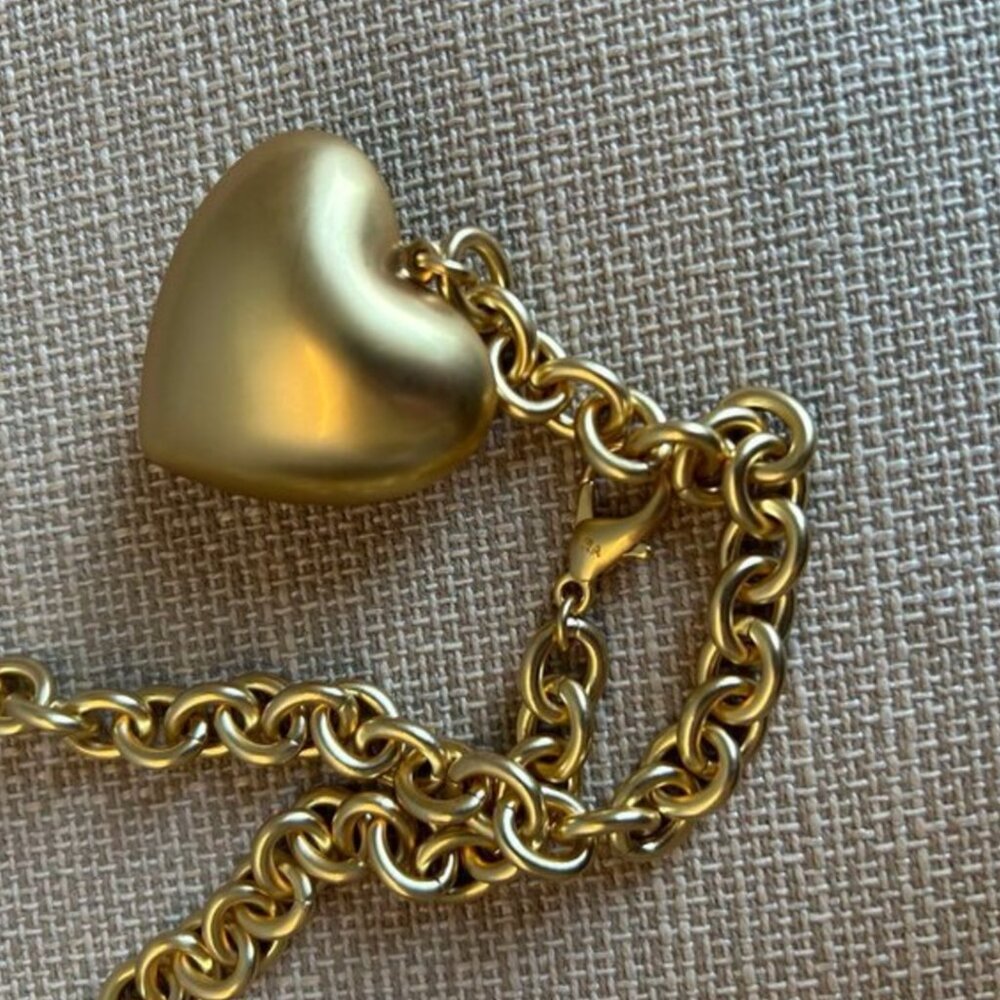 Roxanne Assoulin The Puffy Heart Necklace in Gold - Picture 8 of 9